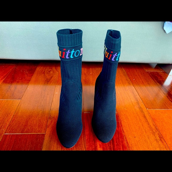 Brand New - LOUIS VUITTON Silhouette Ankle Boot - Picture 5 of 6